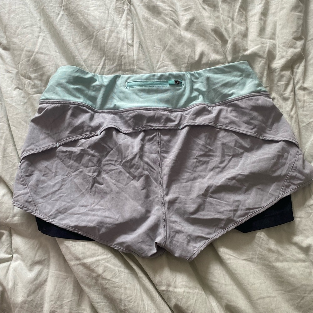 Workout shorts - Picture 2 of 2